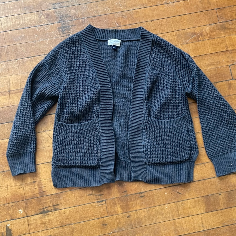 Chunky cardigan sweater